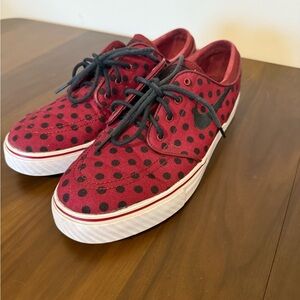 Nike Stefan Janoski Polka Dot Sneakers - Red NWOT